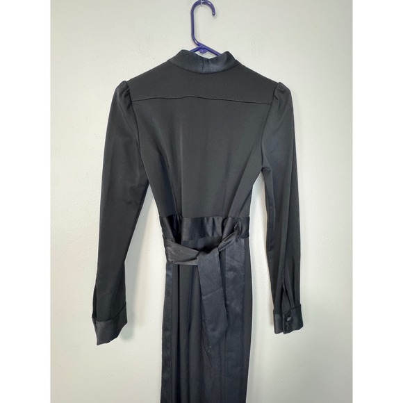 NWOT Diane Von Furstenberg Plunge Jumpsuit with‎ Satin Trim and Sash Belt Size 2 - Picture 6 of 16